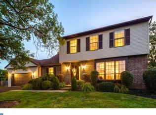1 Summer Dr, Holland, PA 18966