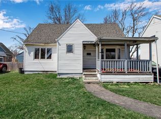 484 Ivyhurst Rd N, Amherst, NY 14226