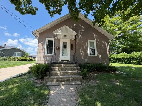 322 Fitzgerald St, Oglesby, IL 61348