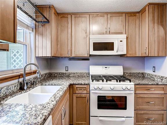 4th image of 5755 W 3rd Ave