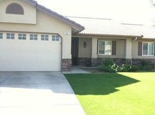 493 Molly Ct, Shafter, CA 93263