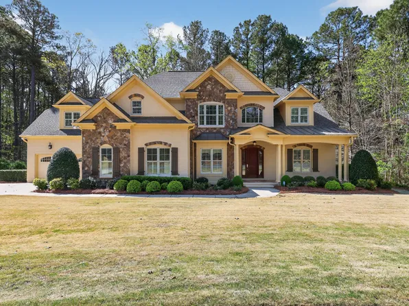 210 Crimson Oak Dr, Durham, NC 27713