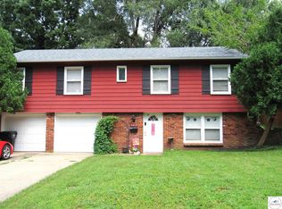 3915 S Grand Ave, Independence, MO 64055