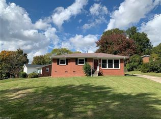 2116 Emerywood Rd, Greensboro, NC 27403