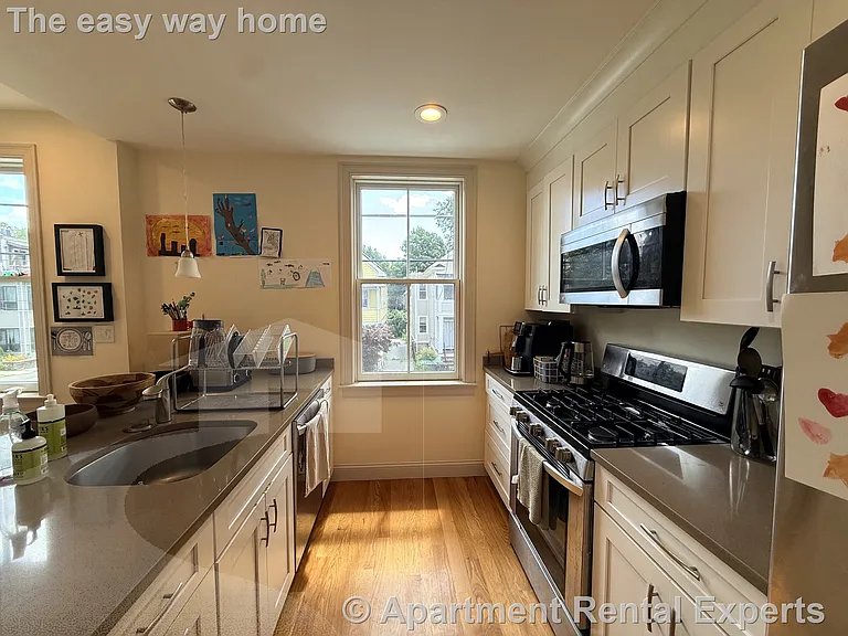 45 Cameron Ave #2 — Photo 3