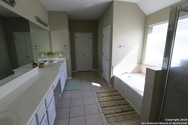 21010 Wild Springs Dr — Photo 19