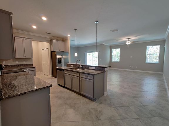 3rd image of 23294 Willow Glen Way