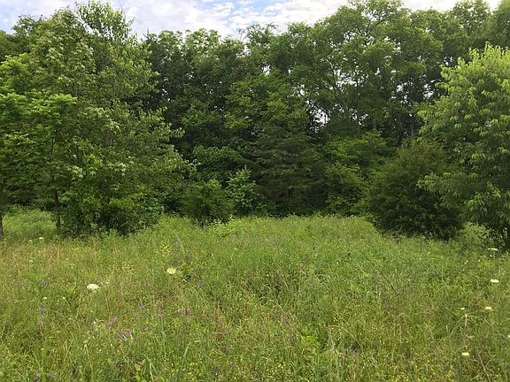 2nd image of 14 Scenic Hollow Dr #14