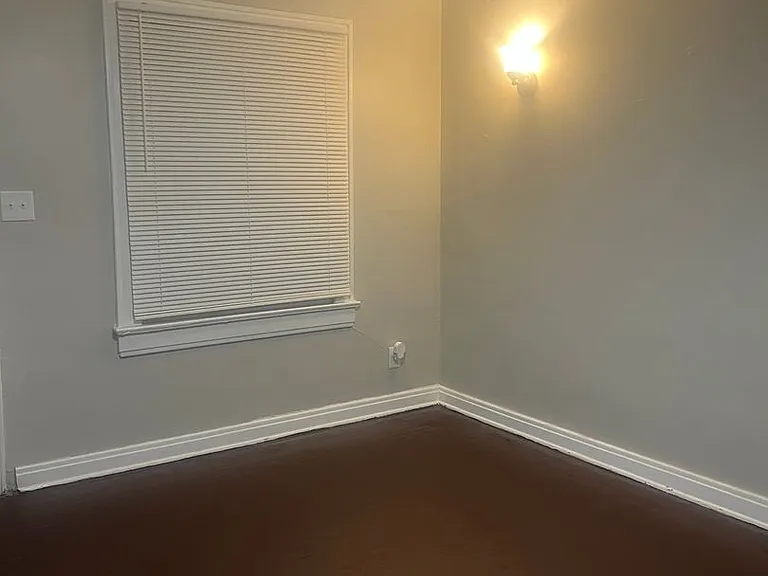 901 N Bradley Ave — Photo 13