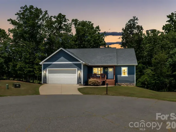 4398 Belmont Dr, Morganton, NC 28655
