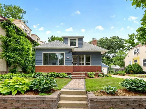 837 1st St NW, Rochester, MN 55901