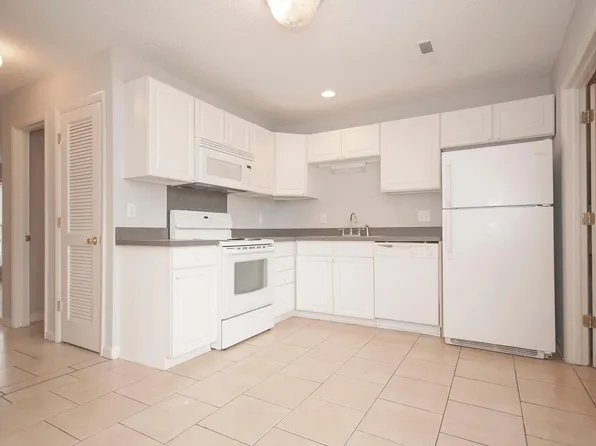 9 Anderson Ave #B, Charleston, SC 29412