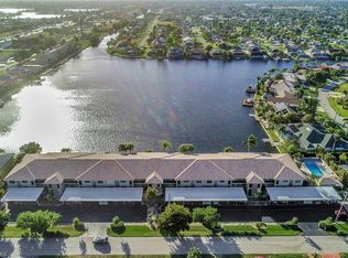 4704 SW Santa Barbara Pl APT 102, Cape Coral, FL 33914