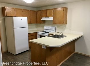 10324 SE Division St APT 3, Portland, OR 97266