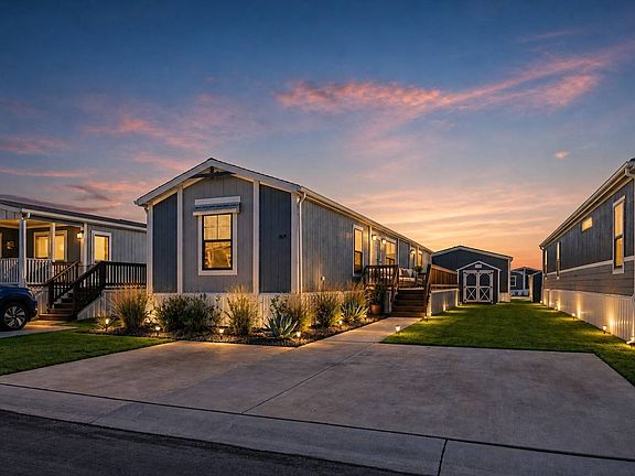 2nd image of 1609 Swallowtail Dr