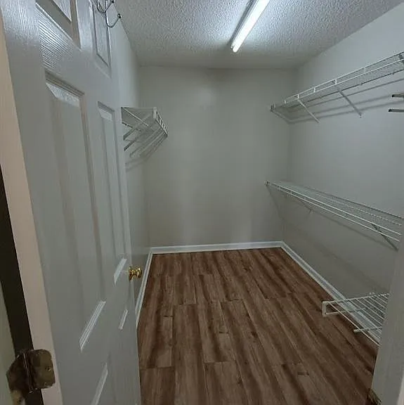 3210 Binghampton Ln — Photo 11
