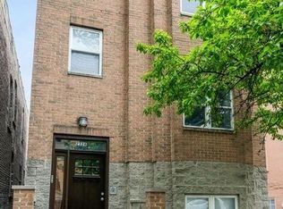 2326 N Rockwell St, Chicago, IL 60647