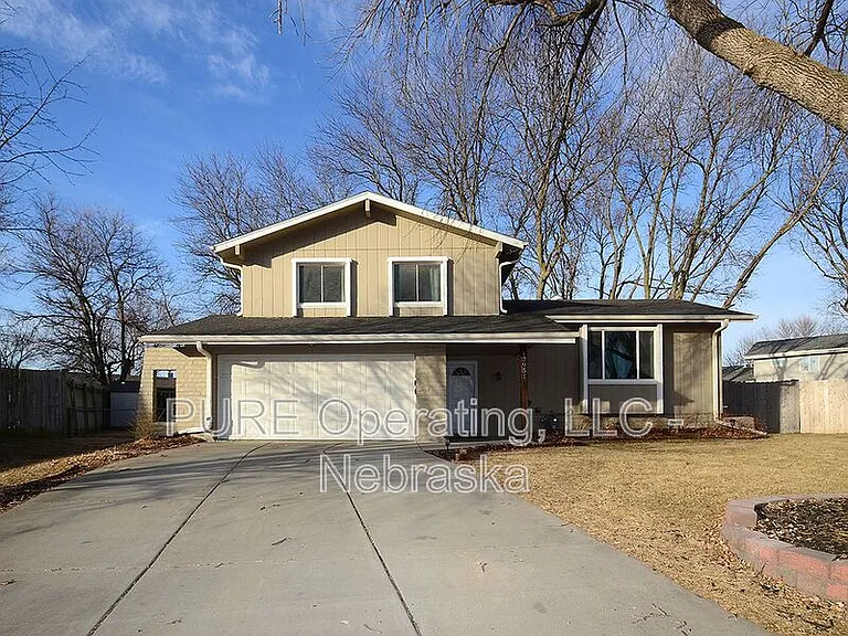 13951 Jefferson Cir — Photo 1