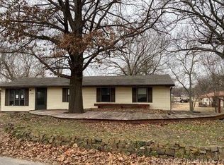 627 W Caddo St, Cleveland, OK 74020