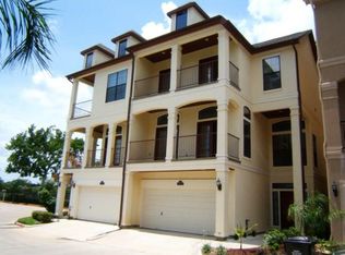 18727 Egret Oaks Ln, Houston, TX 77058