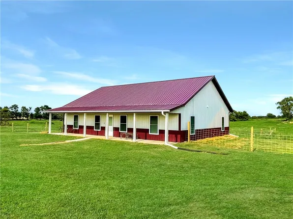 2710 Cc Hwy, Leeton, MO 64761