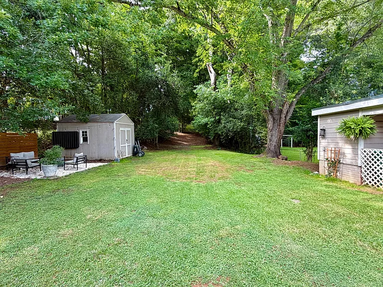 1721 Edgewater Dr — Photo 38