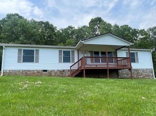 5200 Delhart Rd, Galax, VA 24333