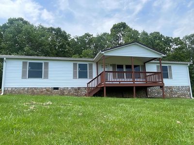 5200 Delhart Rd, Galax, VA, 24333