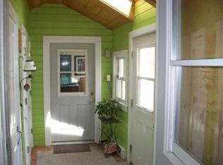 38 Lake Attitash Rd, Amesbury, MA 01913