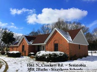 1041 N Crockett Rd, Senatobia, MS 38668