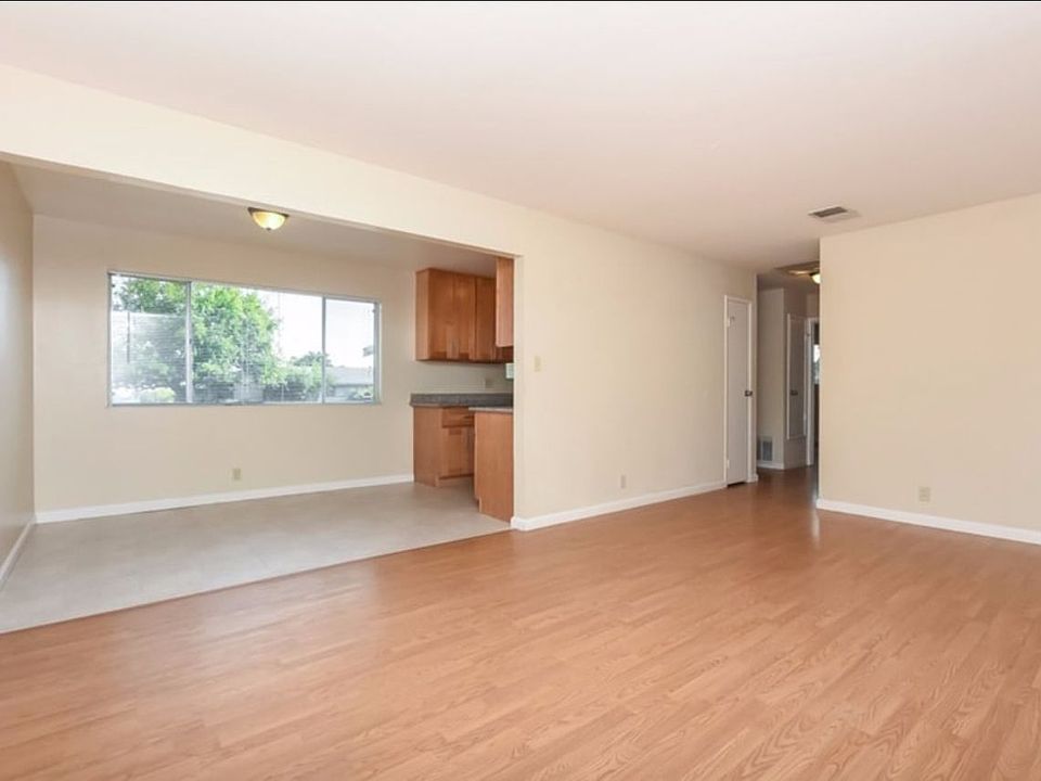 1st image of 311 Markham Ave