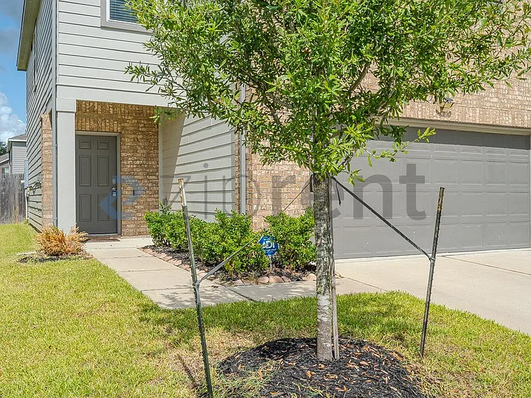 10007 Yellow Bell Dr — Photo 4