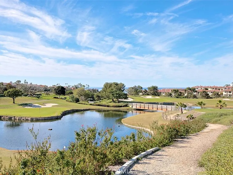 74 Corniche Dr — Photo 13