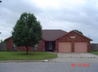 5007 SE 47th St, Lawton, OK 73501