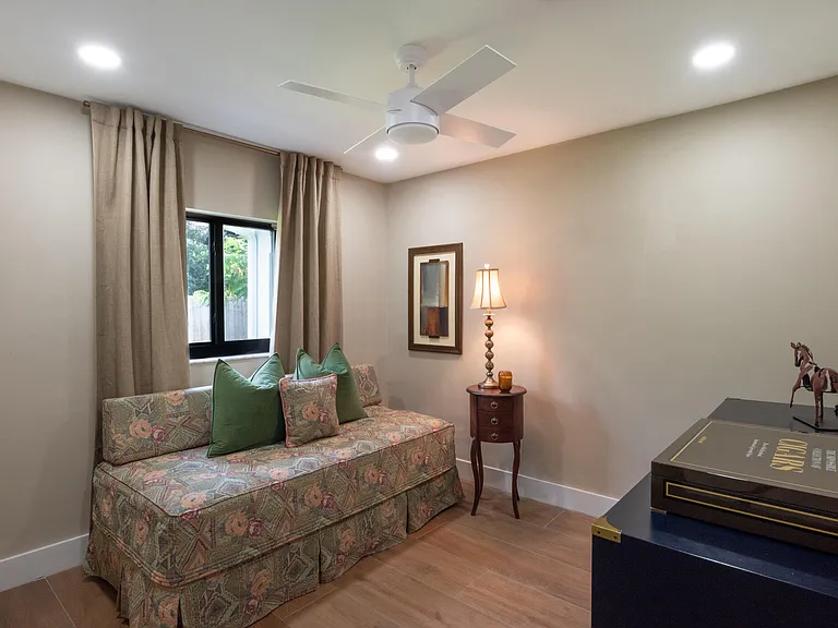335 Franklin Rd — Photo 26