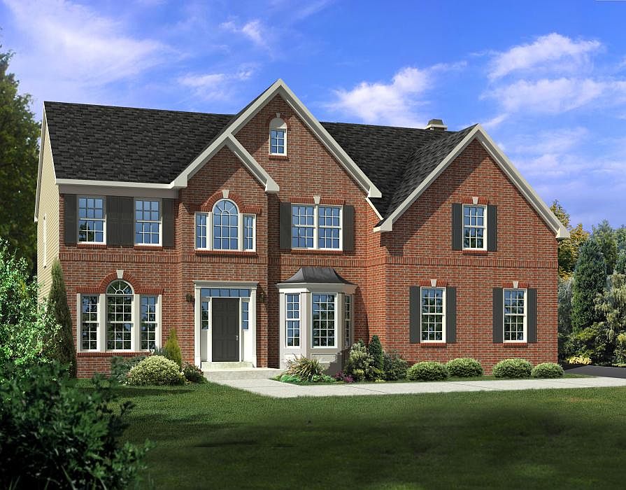Grand Manor Side Entry