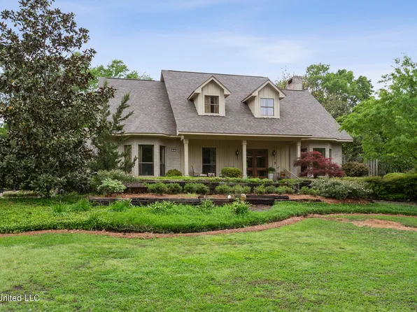 37 Polo Dr, Jackson, MS 39211