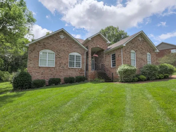 716 Cowan Dr, Nolensville, TN 37135