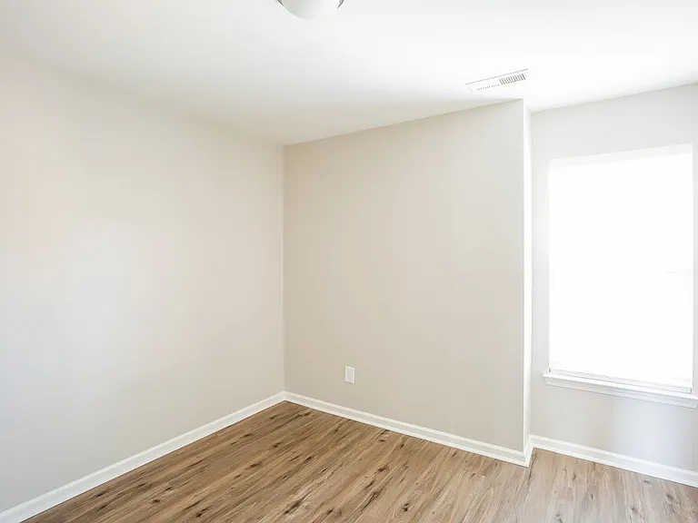 420 Amir Cir — Photo 13
