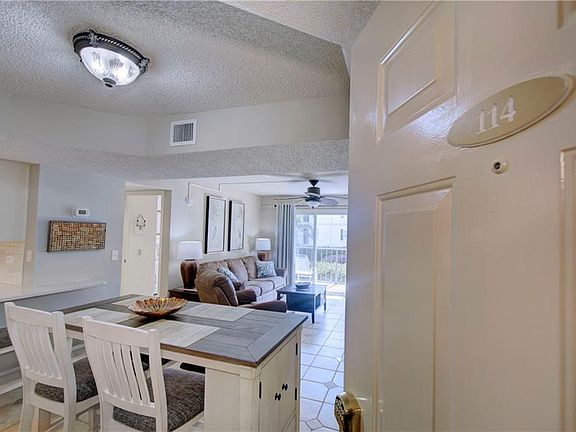 2nd image of 1140 Ocean Blvd #114