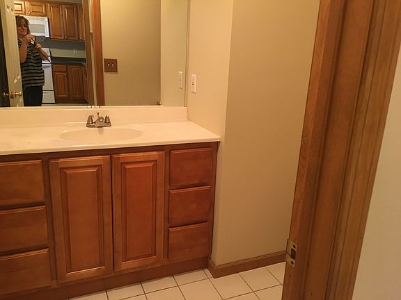 Updated 1/2 Bathroom