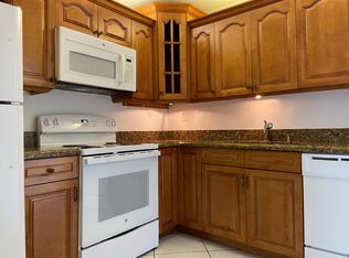 10975 SW 107th Ave, Miami, FL 33176