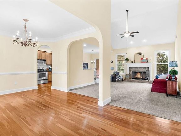5th image of 133 Garden Vista Ct