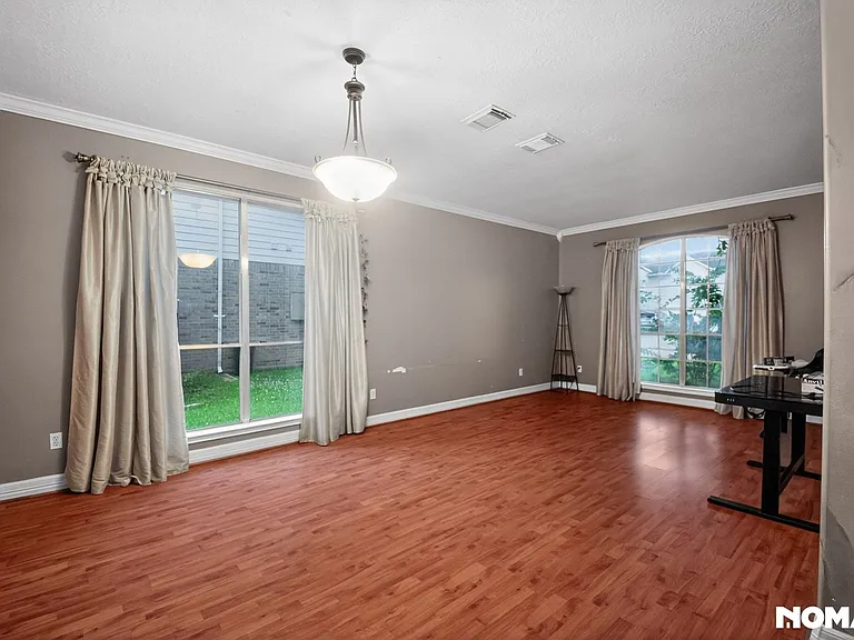 1811 Quiet Hollow Dr — Photo 22