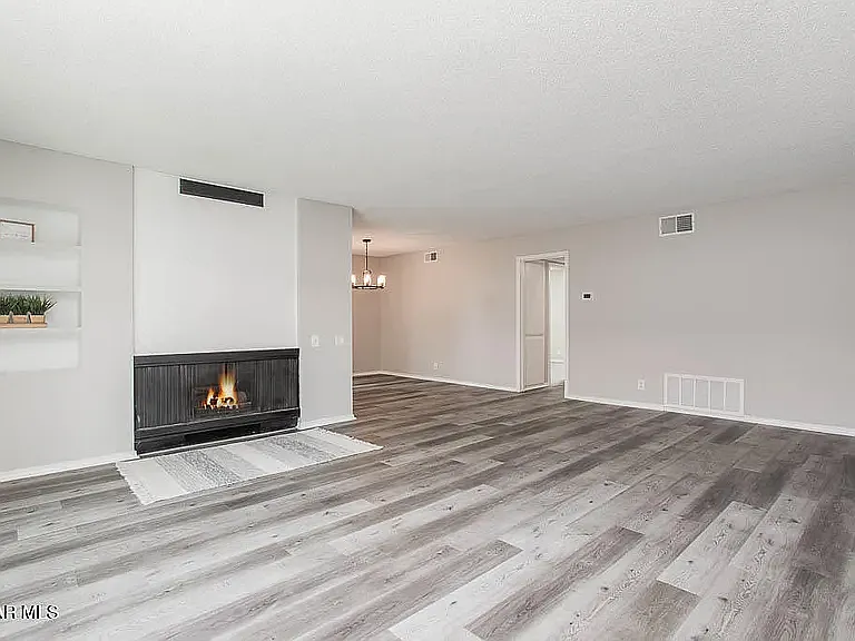 31568 Agoura Rd #1 — Photo 5