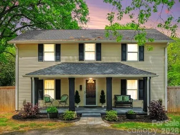 500 Boger St, Mooresville, NC 28115