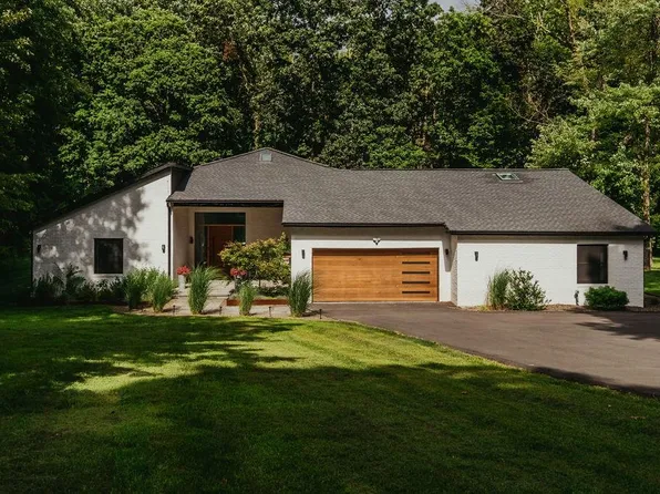 47 Wynkoop Lane, Rhinebeck, NY 12572