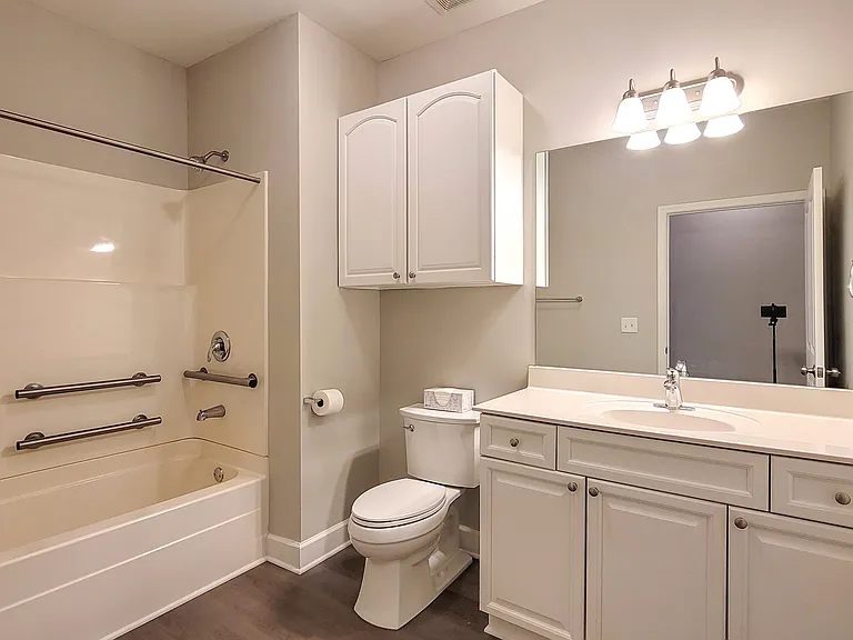 7232 Althorp Way #V-4 — Photo 15