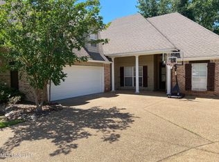 104 Timbercrest Ln, Brandon, MS 39047