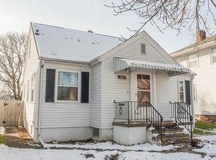 1015 F Ave NW, Cedar Rapids, IA 52405